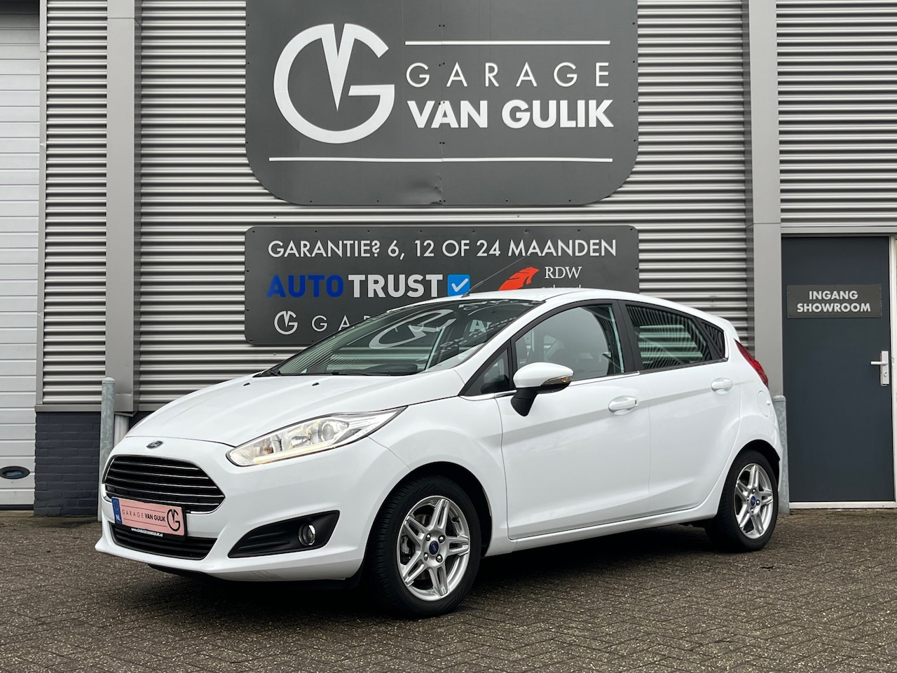 Ford Fiesta - 1.0 EcoBoost Titanium 101PK Trekhaak,Navi,Clima,Cruise,Isofix,ElektrRamen+Spiegels,ParkPil - AutoWereld.nl