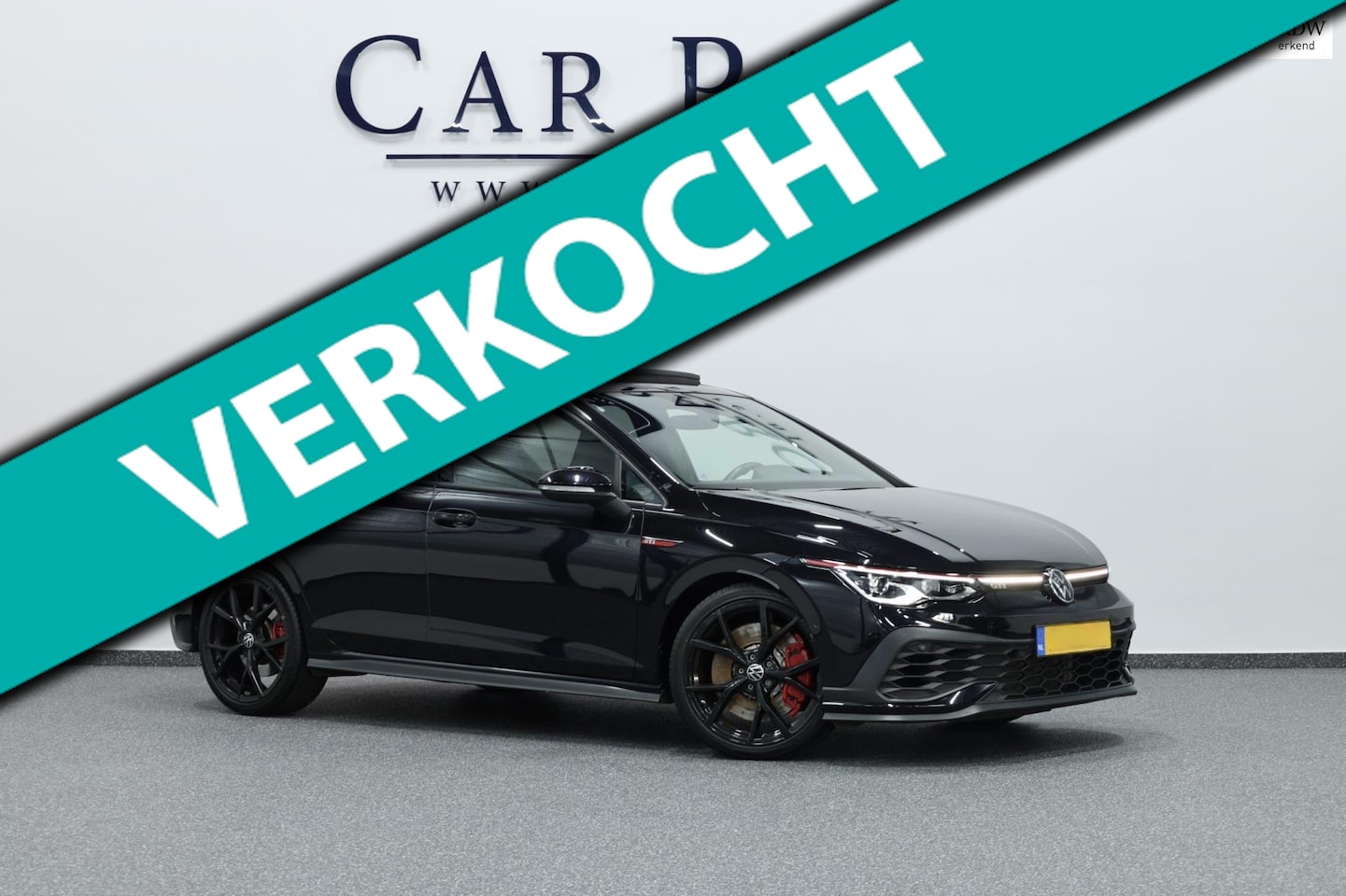 Volkswagen Golf - 2.0 TSI GTI Clubsport 420+PK IQ/PANO/HUD/HALF LEER+ALCANTARA+S.VERWARMING/19"/CAM/LINE/ACC - AutoWereld.nl