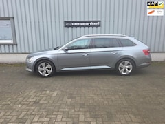 Skoda Superb Combi - 1.4 TSI Ambition Business bomvolle auto leer panoramadak etc