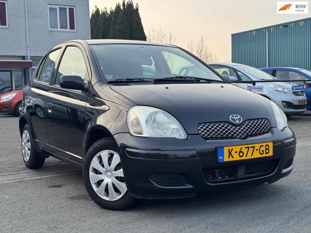 Toyota Yaris - 1.0 VVT-i S-Line/5DRS/AIRCO/APK 01-2027 - AutoWereld.nl