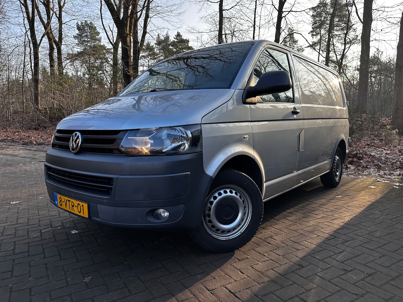 Volkswagen Transporter - 2.0 TDI L1H1 T800 Baseline DC Budgetline - AutoWereld.nl