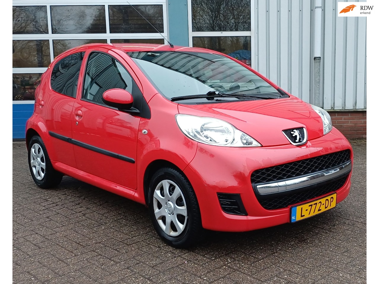 Peugeot 107 - 1.0-12V XR 1.0-12V XR - AutoWereld.nl
