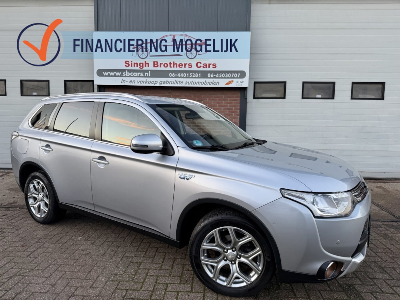 Mitsubishi Outlander - 2.0 PHEV BE X-Line/NAP/CAMRA/INRUIL MOG!! - AutoWereld.nl