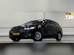 Ford Mondeo Wagon - 1.5i Titanium Lease Edition 2e Eigenaar Navi Parkeerhulp Mooi