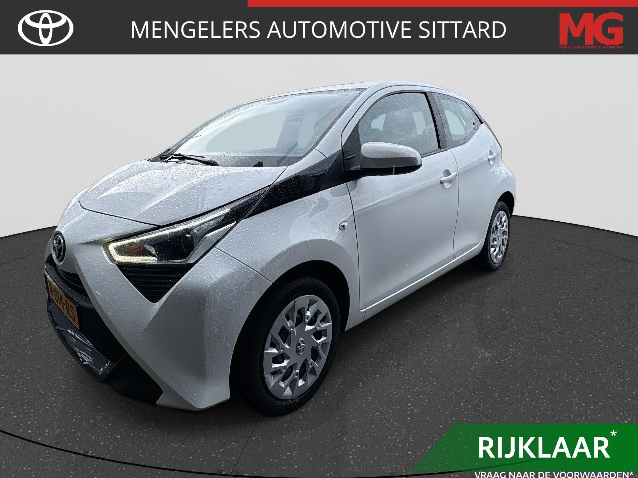 Toyota Aygo - 1.0 VVT-i x-play Apple Carplay | 4 seizoen | Rijklaar - AutoWereld.nl