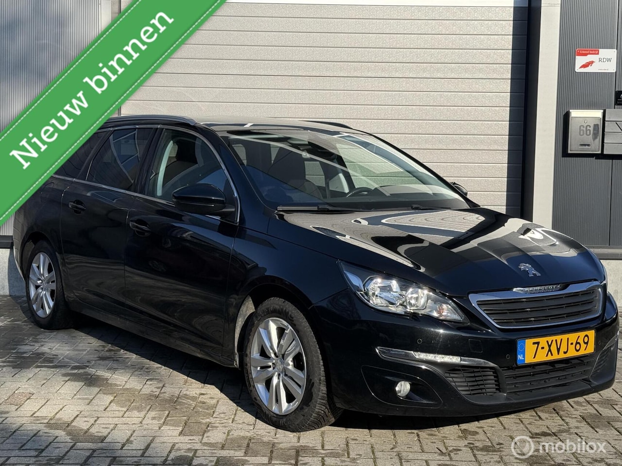 Peugeot 308 SW - 1.2 e-THP Allure 1.2 e-THP Allure - AutoWereld.nl