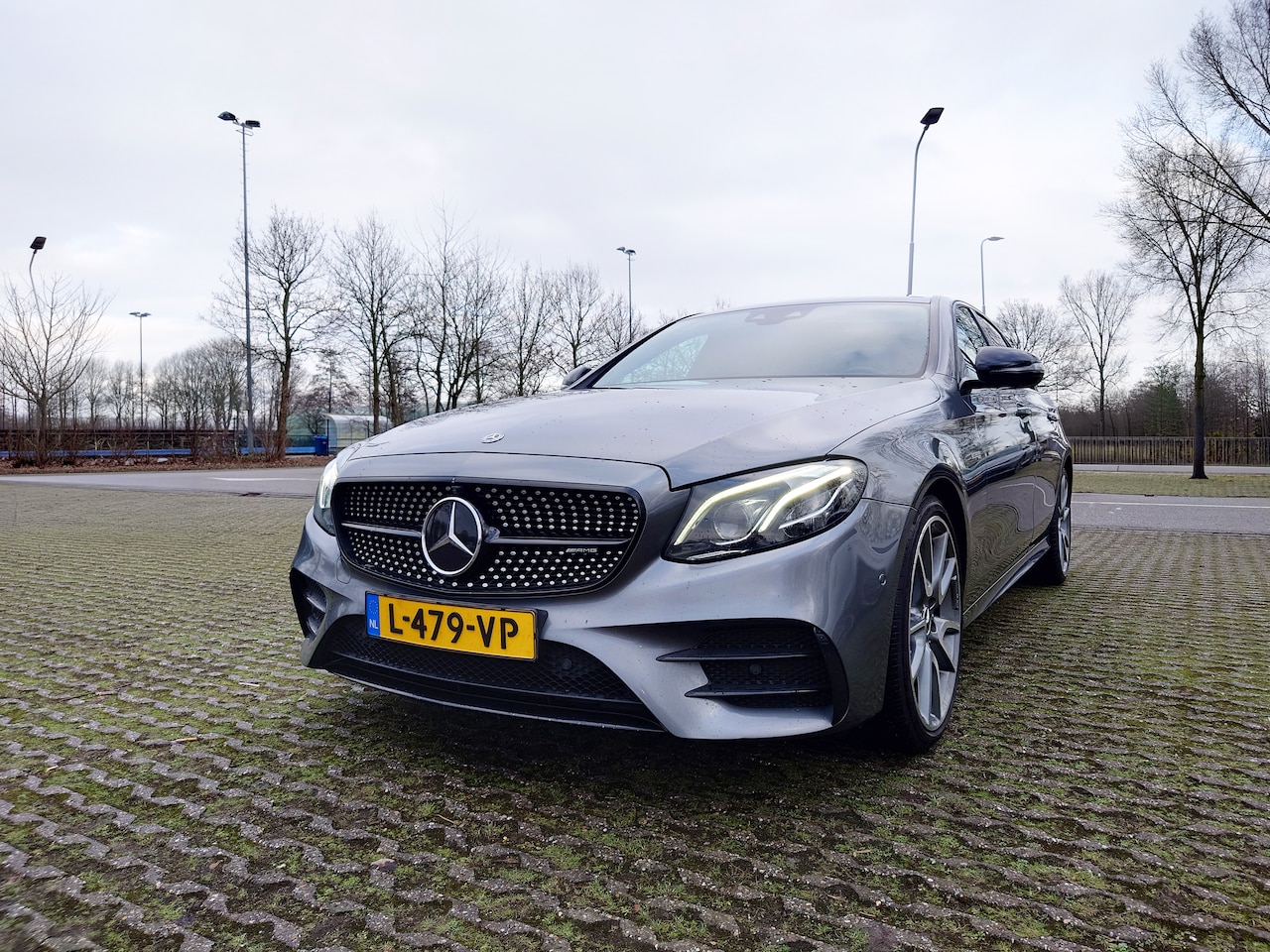 Mercedes-Benz E-klasse - 43 AMG 4Matic Premium Plus Dealer onderhouden eerlijke auto met veel opties! - AutoWereld.nl