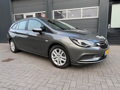 Opel Astra Sports Tourer - 1.0 Turbo Online Edition