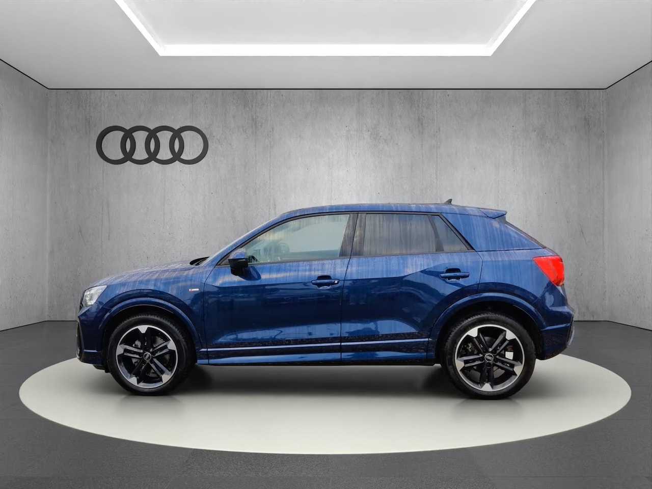 Audi Q2 - 35 TFSI S-line Black Sonos Pano - AutoWereld.nl