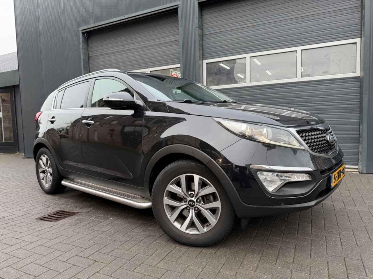 Kia Sportage - 1.6 GDI BusinessLine 1.6 GDI BusinessLine, Navi, Camera - AutoWereld.nl
