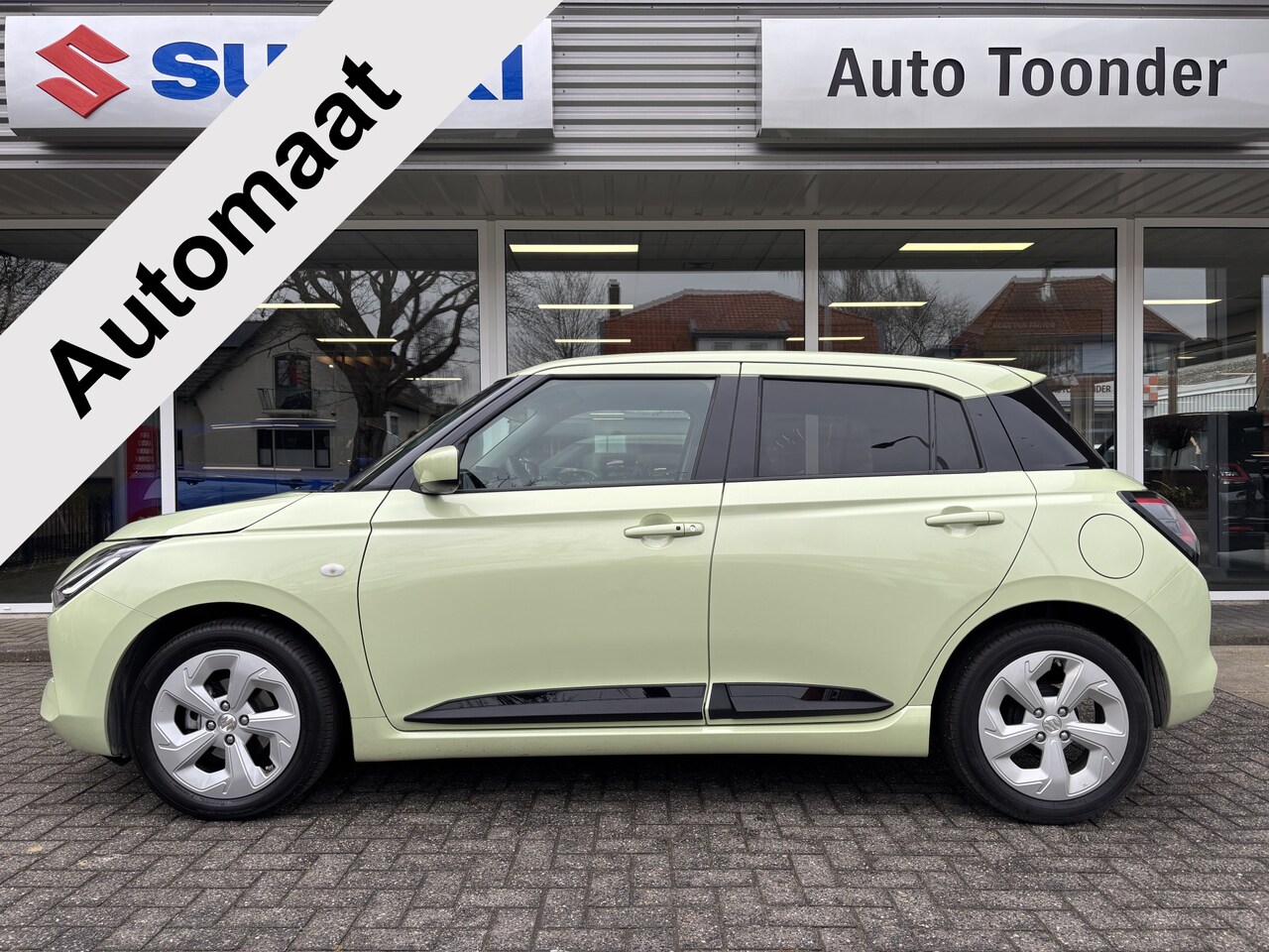 Suzuki Swift - Automaat 1.2 Select Smart Hybrid - AutoWereld.nl
