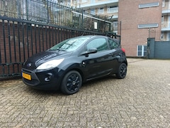 Ford Ka - 1.2 Style start/stop Met een APK tot Oktober 2026 en een NAP.