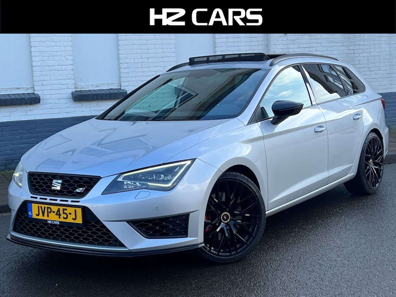 SEAT Leon ST - Cupra 290 2.0 TSI/REMUS uitlaat/Pano/19"/Leder/Carplay - AutoWereld.nl