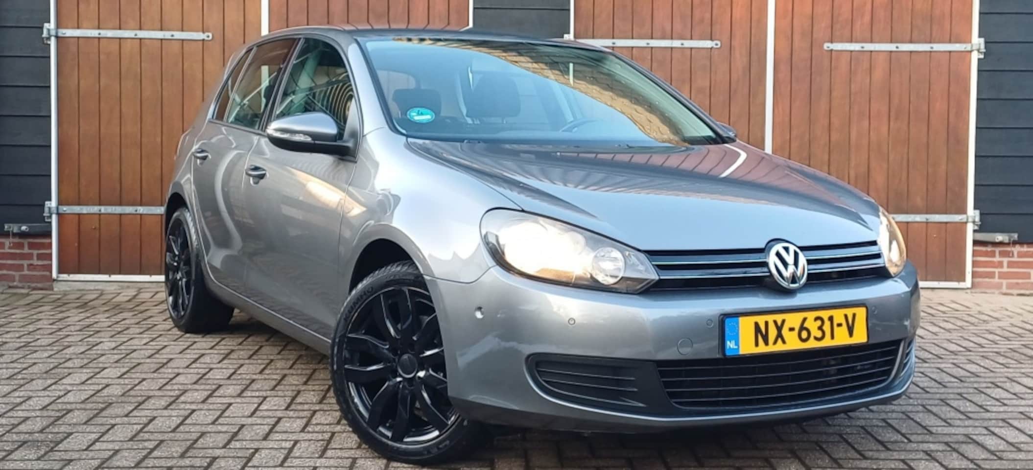 Volkswagen Golf - 1.4 TSI Highline 1.4 TSI Highline, Bluetooth, Ketting vervangen, 5 deurs, Onderho - AutoWereld.nl