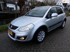 Suzuki SX4 - 1.6 Executive 120pk Clima Cruise Trekhaak 1200kg. Hoge instap