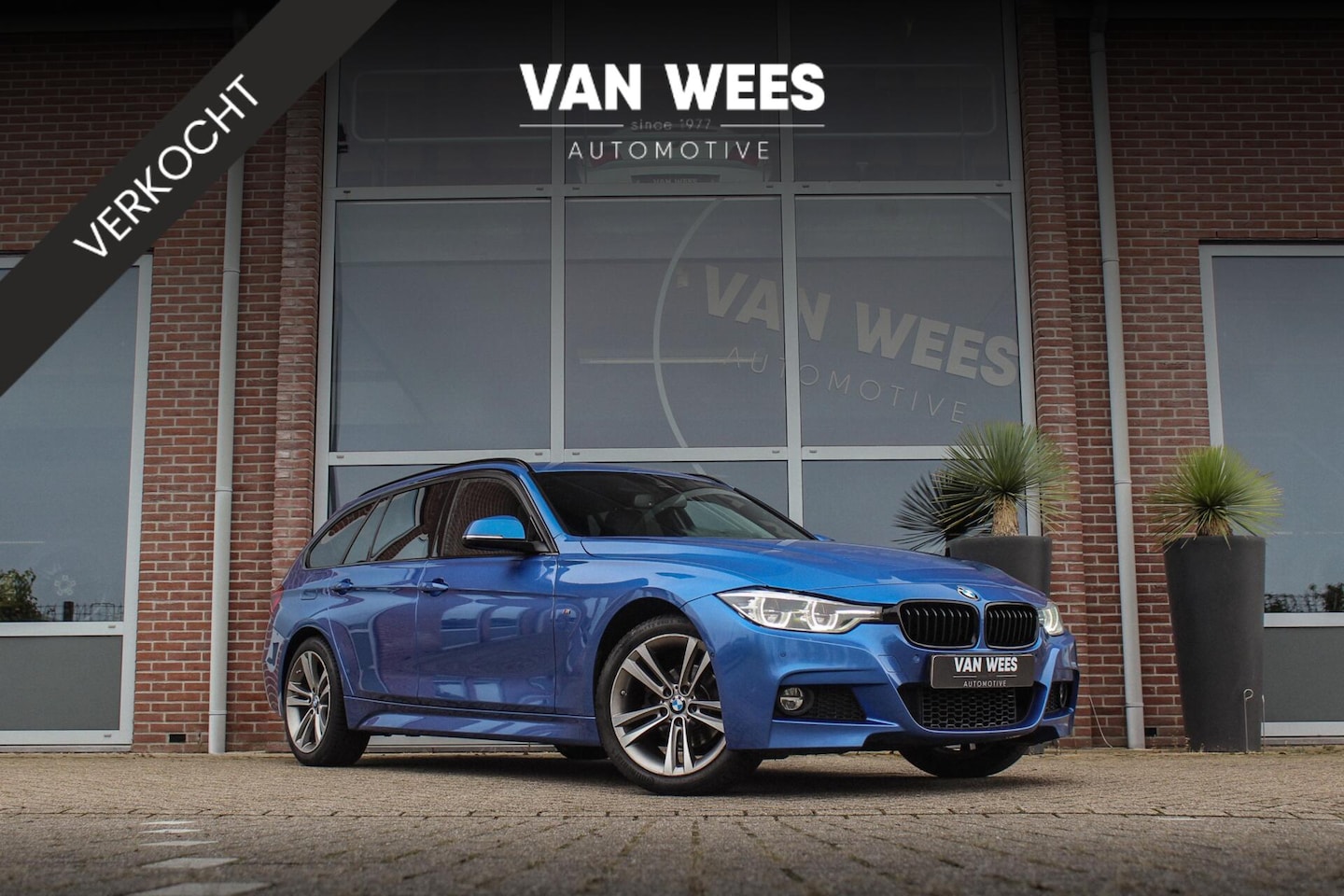 BMW 3-serie Touring - 320i F31 xDrive Facelift M Sport Edition | M-pakket | LED | Camera | Leer | Head-up | Keyl - AutoWereld.nl