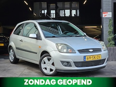 Ford Fiesta - 1.3-8V Futura|Trekhaak|Airco|El.Ramen|NAP