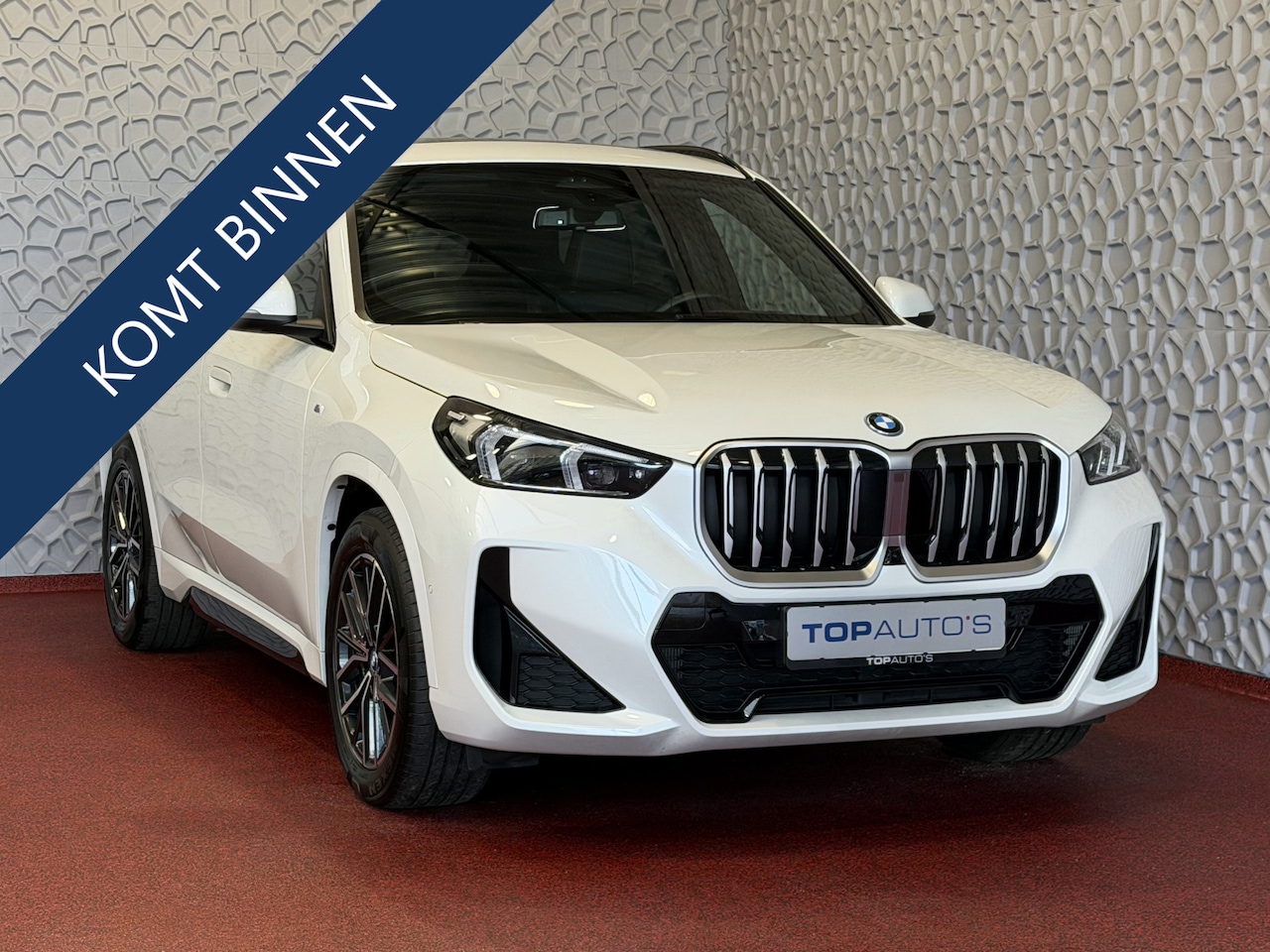 BMW X1 - SDRIVE M-SPORT SHADOW LINE NAVI LED ELEK.KLEP ADAP.CRUISE LEER/ALCANTARA CAMERA M-SPORT IN - AutoWereld.nl