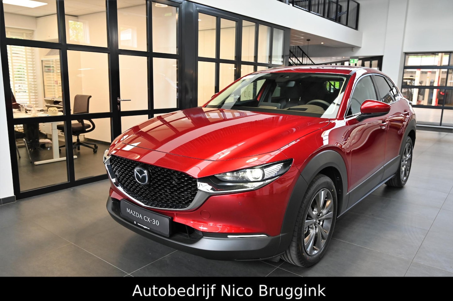 Mazda CX-30 - e-SkyActiv-G 150 6MT Luxury *Dealeronderhouden* *All-in prijs* - AutoWereld.nl