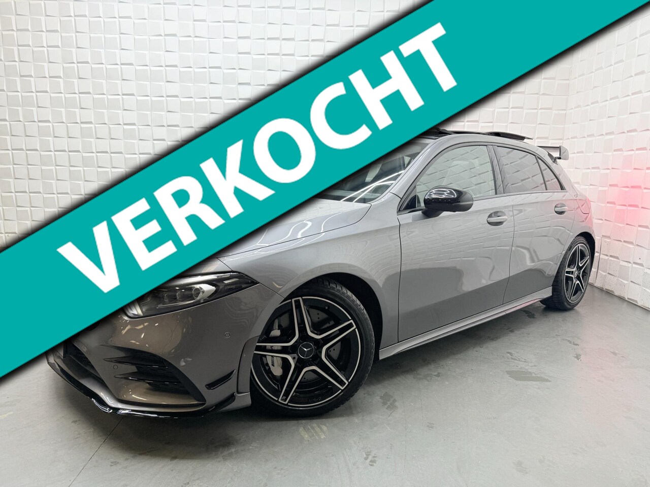 Mercedes-Benz A-klasse - AMG 35 4MATIC PANO NIGHT AERO PACK - AutoWereld.nl