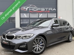 BMW 3-serie Touring - 320i M-Sport Pano Carplay H&K Stoelverw. Big-Brake