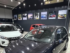 Volkswagen Golf - 1.4-16V