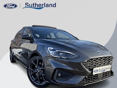 Ford Focus - 2.3 EcoBoost ST-3 280pk | Panoramadak | Winter Pack | Adaptive LED | Adaptive cruise contr