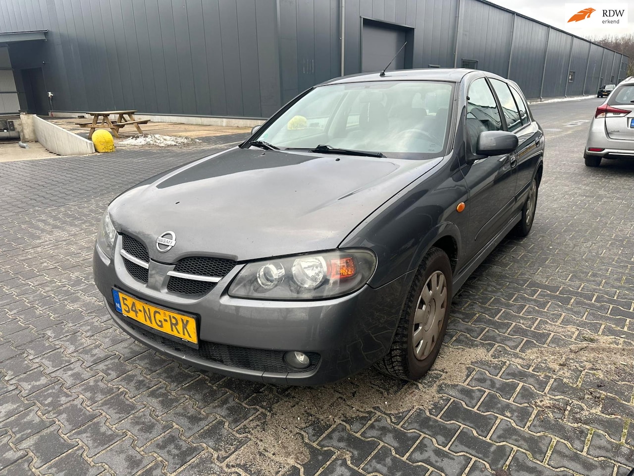 NISSAN ALMERA