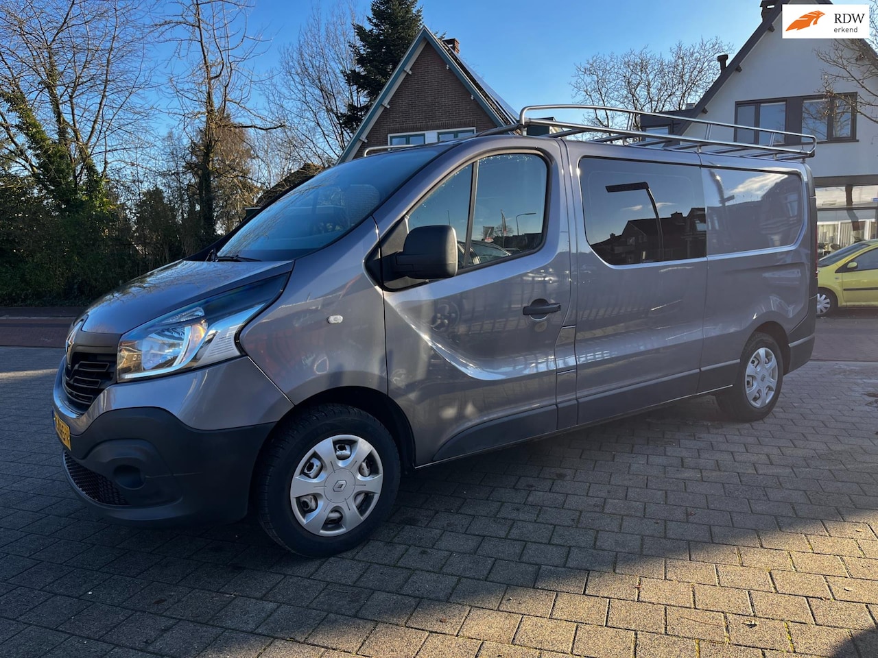 Renault Trafic - 1.6 dCi T29 L2H1 3P Airco Trekhaak Lang Navi 2 deuren - AutoWereld.nl