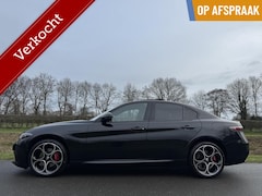 Alfa Romeo Giulia - 2.0T Q4 my24 Competizione, Alle opties