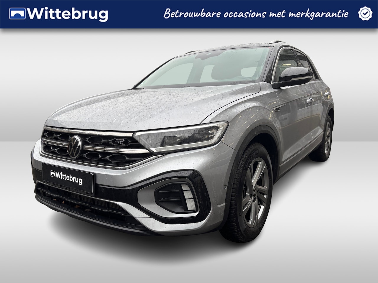 Volkswagen T-Roc - 1.0 TSI R-Line Achteruitrijcamera 'Rear View' / LED Plus verlichting / Navigatie / R-Line - AutoWereld.nl