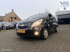 Chevrolet Spark - 1.0 16V LS Bi-Fuel Apple CarPlay / CV / Zuinig en goedkoop rijden