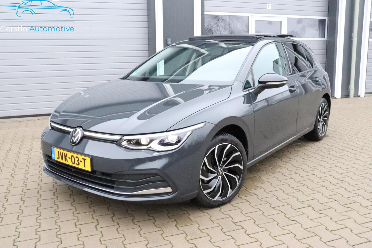 Volkswagen Golf - 1.5 eTSI Pano Trekhaak Cam ACC Garantie - AutoWereld.nl