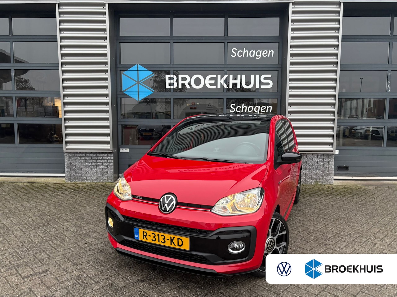 Volkswagen Up! - 1.0 TSI 115 pk GTI Unieke Kilometerstand! | Achteruitrijcamera | Stoelverwarming | Cruise - AutoWereld.nl