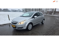 Opel Corsa - 1.0-12V Essentia APK | AIRCO | 3DRS | VASTE PRIJS GEWOON SUPER GOEDKOOP RIJDEN