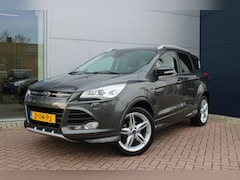 Ford Kuga - 1.5 150pk Titanium Styling Pack Airco Sync Halfleer Stoelverwarming Perfect onderhouden