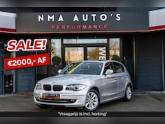 BMW 1-serie - 118i Executive PANO / LAGE KM / GARANTIE / STOELVERWARMING / NETTE STAAT / SCHERM / NAVI