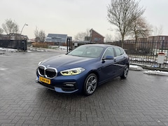 BMW 1-serie - 118i Executive Edition 140pk | Virtual Cockpit | Carplay | LED | PDC