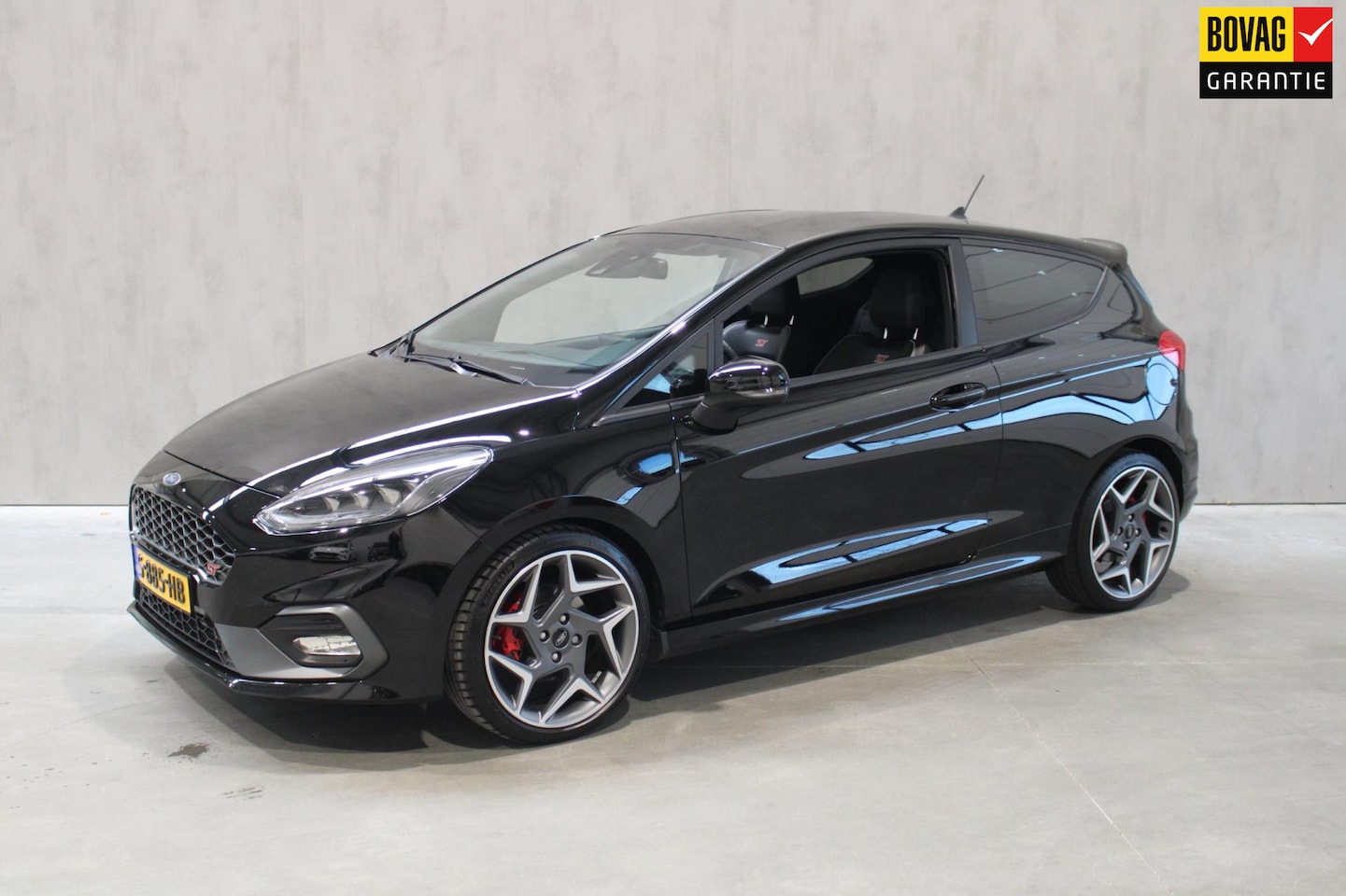 Ford Fiesta - 1.5 EcoBoost ST-3 B&O|Carplay|Zeer nette staat keurig onderhouden - AutoWereld.nl
