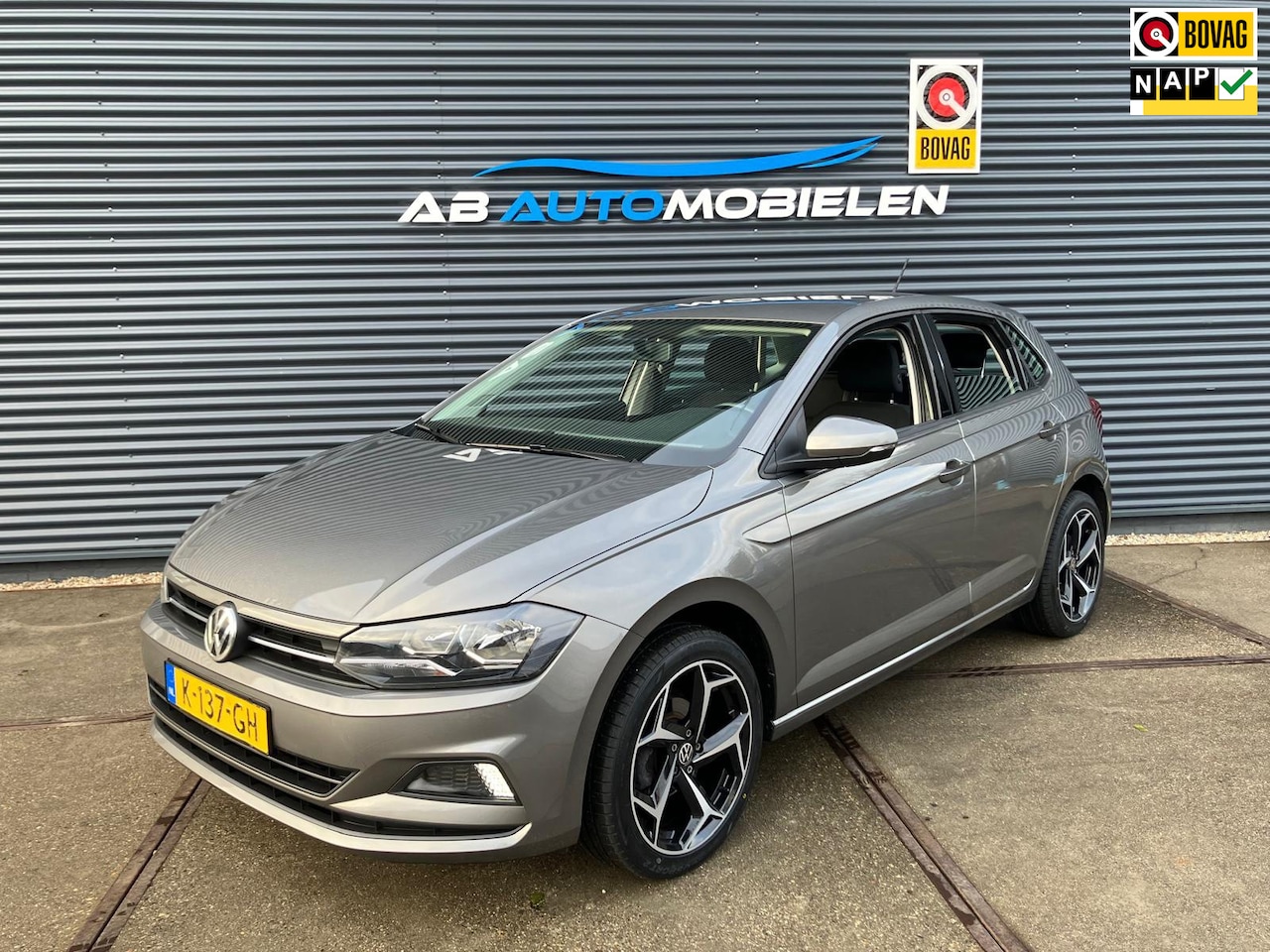 Volkswagen Polo - 1.0 TSI Highline LM VELGEN/ NAVI/ CARPLAY - AutoWereld.nl