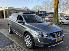 Volvo XC60 - 2.4 D4 AWD Euro6 Summum ACC Standkachel Keyless Pano