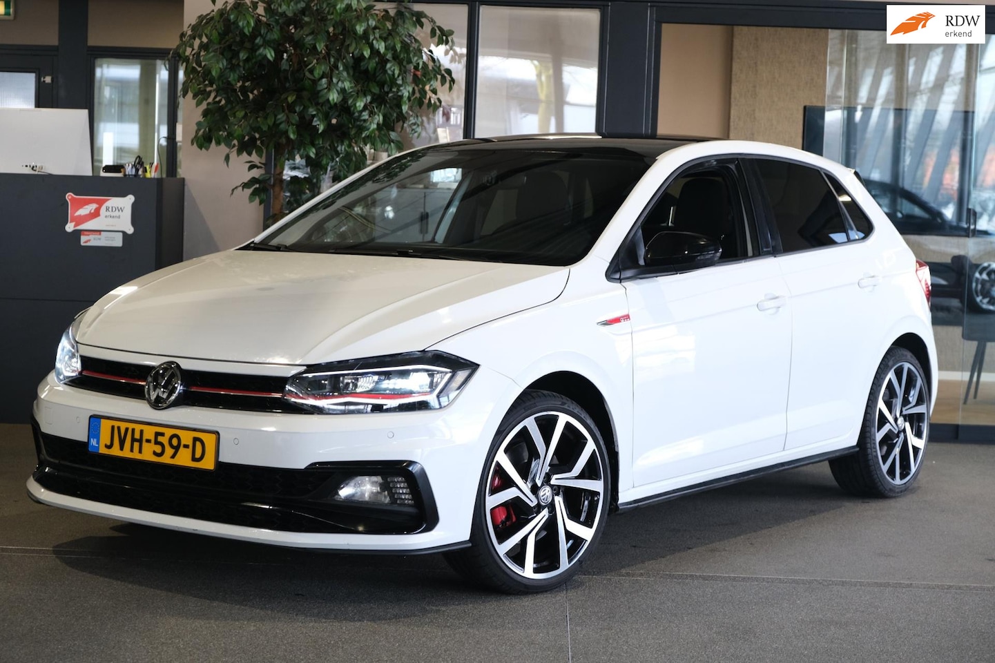 Volkswagen Polo - 2.0 TSI GTI DSG Virtual Led Pdc Acc Apple 200 PK - AutoWereld.nl