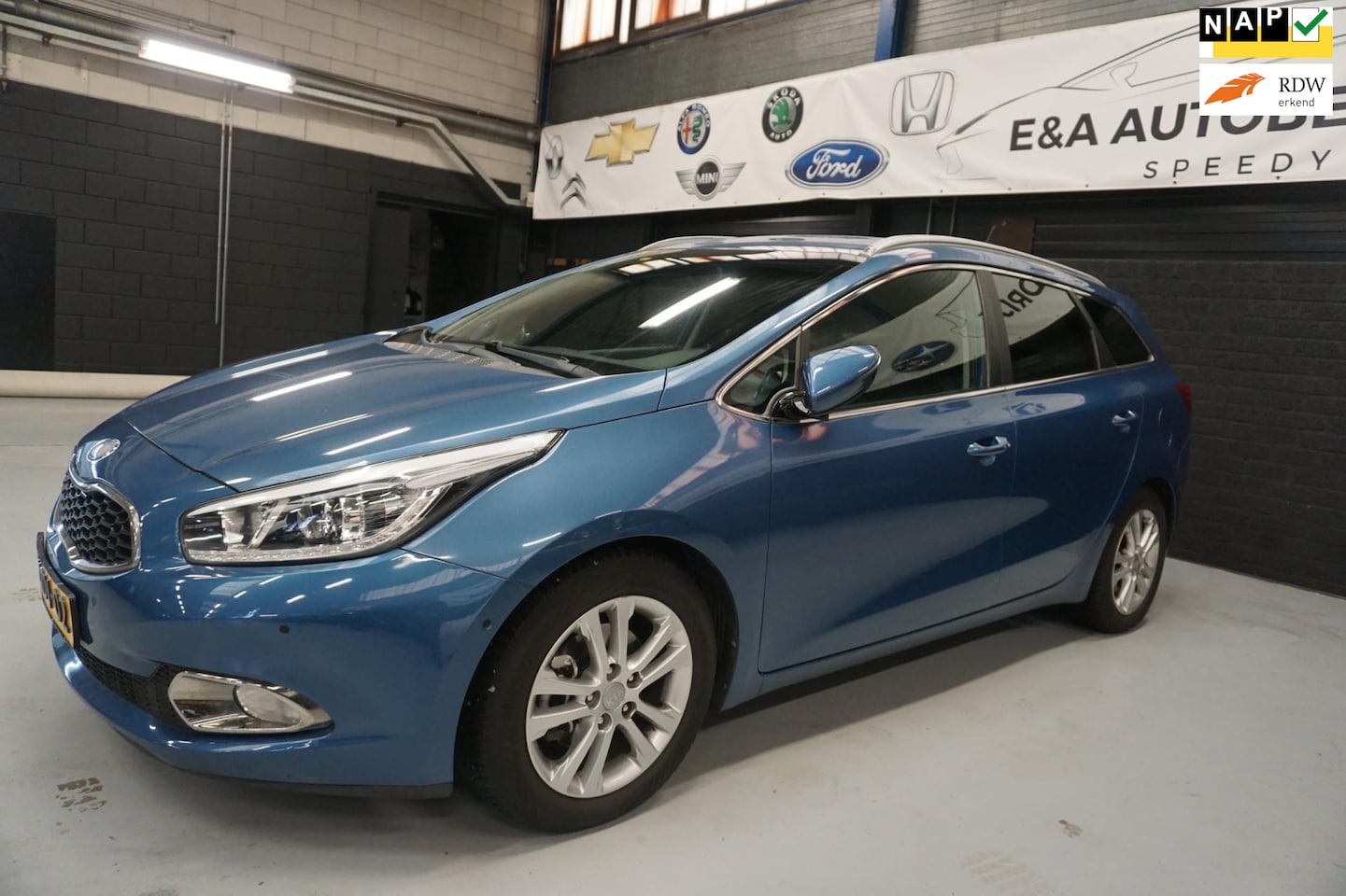 Kia Cee'd Sportswagon - /1E EIGENAAR / NAVI / CAMERA / NAP 1.6 GDI Super Pack - AutoWereld.nl