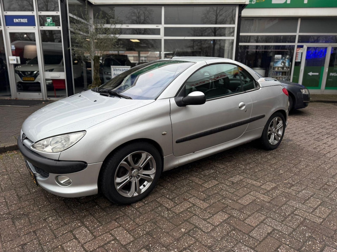 Peugeot 206 CC - 1.6-16V Roland Garros Automaat - AutoWereld.nl