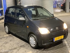 Daihatsu Cuore - 1.0-12V
