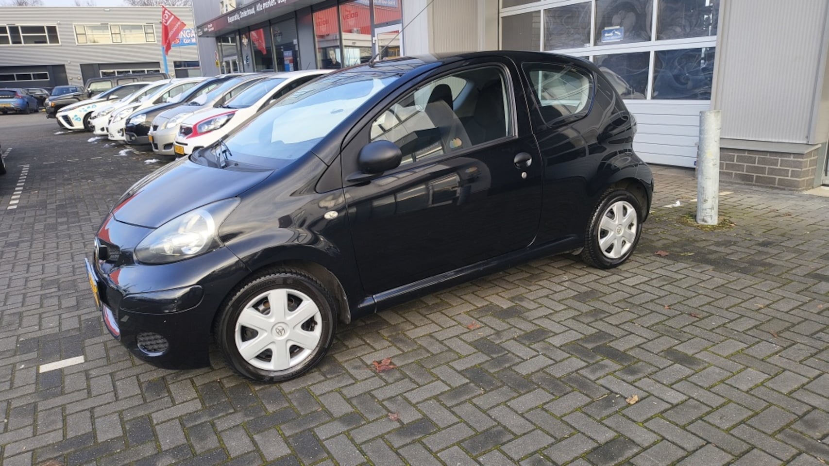 Toyota Aygo - 1.0-12V Cool 1.0-12V Cool - AutoWereld.nl