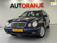 Mercedes-Benz E-klasse Combi - 240 Avantgarde Select-Automaat-Clima-Cruise-APK-NAP