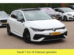Volkswagen Golf - 2.0 TSI R 4Motion / Panoramadak / Camera / Sportuitlaat / 19'' / Matrix LED / Keyless / Ca