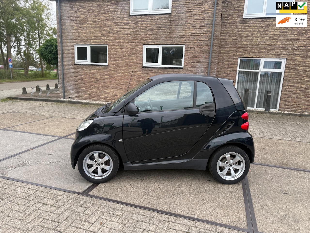 Smart Fortwo coupé - 1.0 mhd Pure 1.0 mhd Pure - AutoWereld.nl
