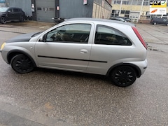 Opel Corsa - 1.4-16V Enjoy (( nieuwe Apk ))